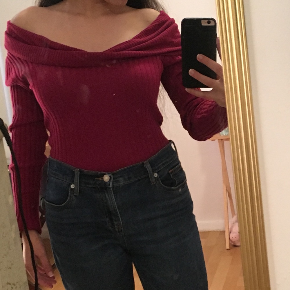 Off Shoulders Vintage Long Sleeve Blouse